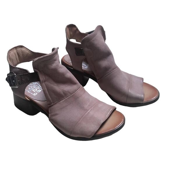 Miz Mooz Palomina Chunky Heeled Hooded Style Sandal EU 36 - Picture 2 of 10